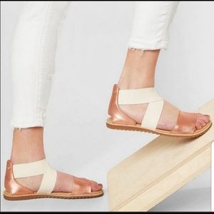 Sorel Ella Sandals